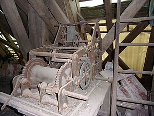 Das alte Uhrwerk der Kirche Dargun.